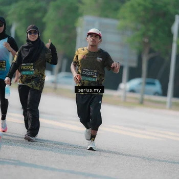 Runner Photo 6443852