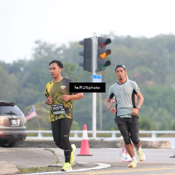Runner Photo 6443881
