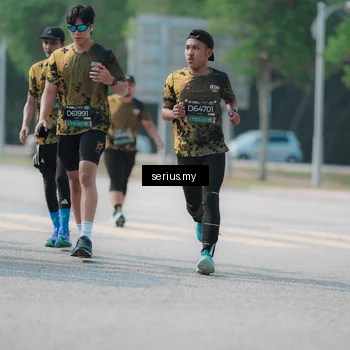 Runner Photo 6443884
