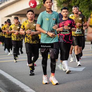 Runner Photo 6443889
