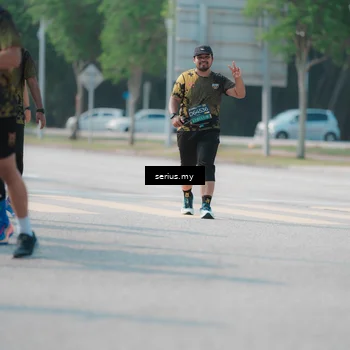 Runner Photo 6443905