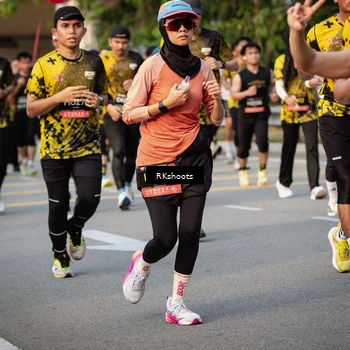 Runner Photo 6443909
