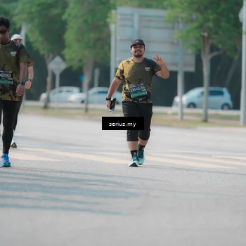 Runner Photo 6443912