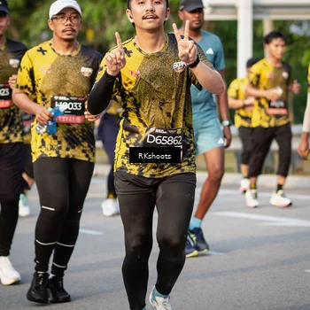 Runner Photo 6443917