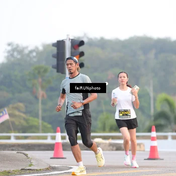 Runner Photo 6443920