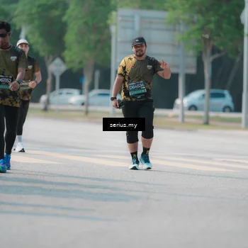 Runner Photo 6443922