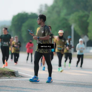 Runner Photo 6443927