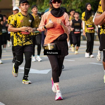 Runner Photo 6443929