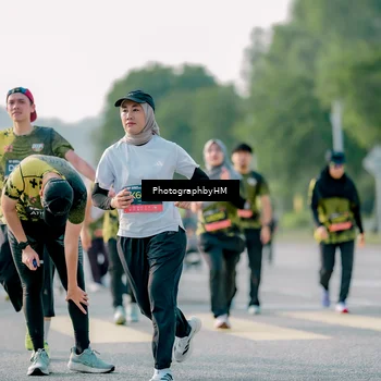 Runner Photo 6443933