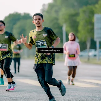 Runner Photo 6443950