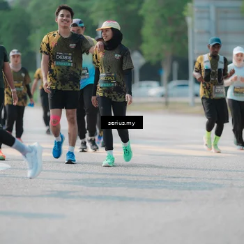 Runner Photo 6443963