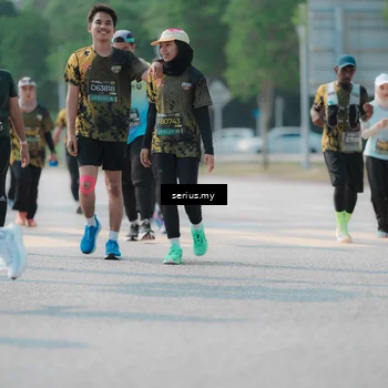 Runner Photo 6443968