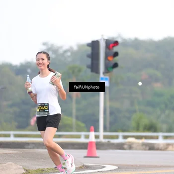 Runner Photo 6443990