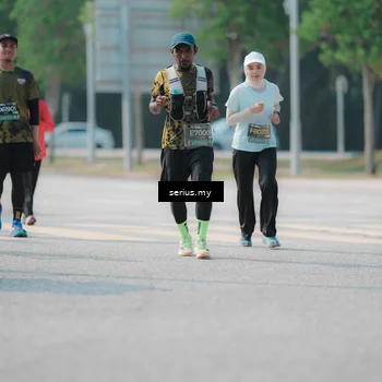 Runner Photo 6443995