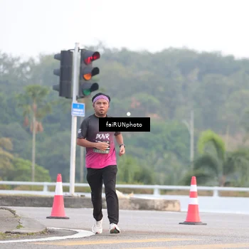 Runner Photo 6444029