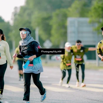 Runner Photo 6444039