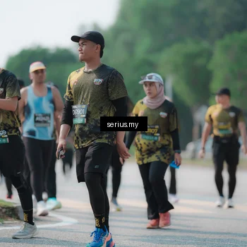 Runner Photo 6444059