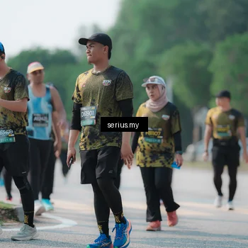Runner Photo 6444060