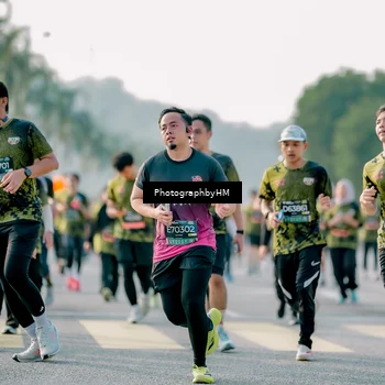 Runner Photo 6444067