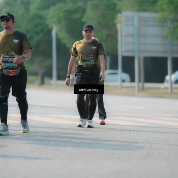 Runner Photo 6444079