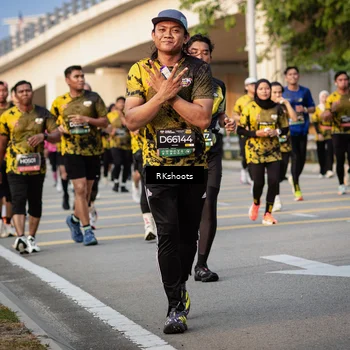 Runner Photo 6444085