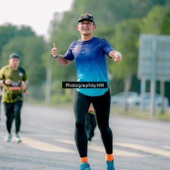 Runner Photo 6444112