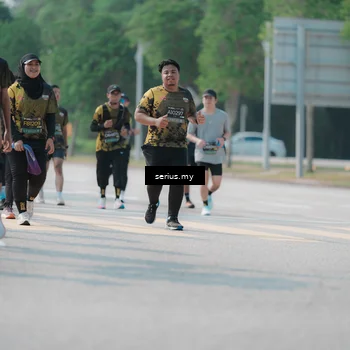Runner Photo 6444132