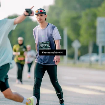 Runner Photo 6444142