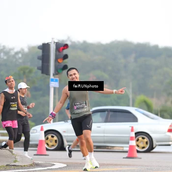 Runner Photo 6444188