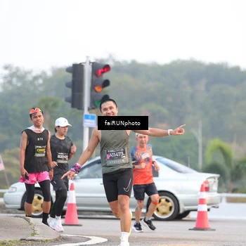 Runner Photo 6444206