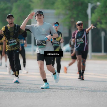 Runner Photo 6444216