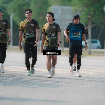Runner Photo 6444242