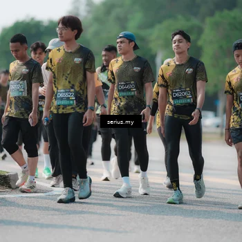 Runner Photo 6444263