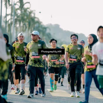 Runner Photo 6444275