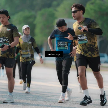 Runner Photo 6444296