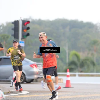 Runner Photo 6444322