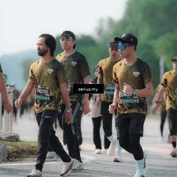 Runner Photo 6444325