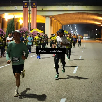 Runner Photo 6444326