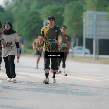 Runner Photo 6444344
