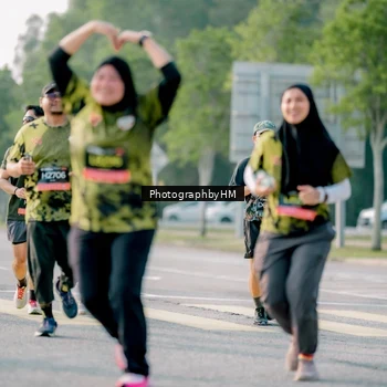 Runner Photo 6444346