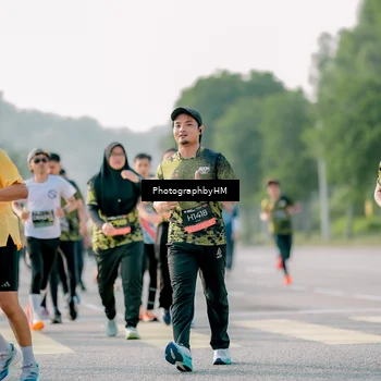 Runner Photo 6444352