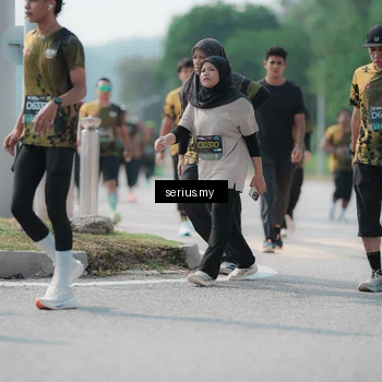 Runner Photo 6444360