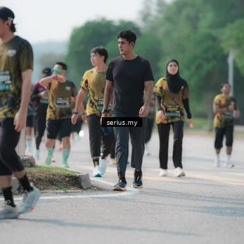 Runner Photo 6444375