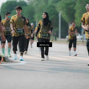 Runner Photo 6444402