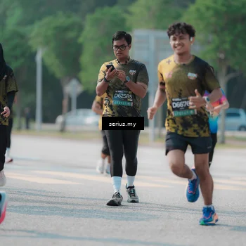 Runner Photo 6444409