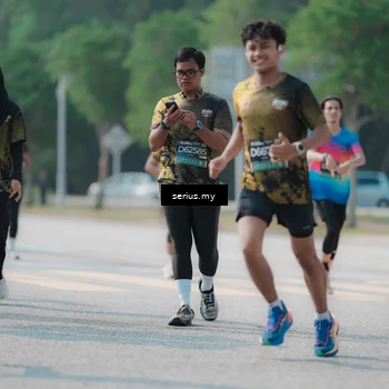 Runner Photo 6444416