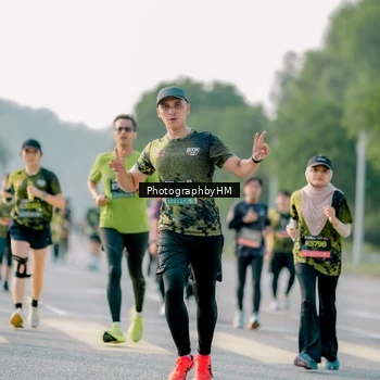 Runner Photo 6444454