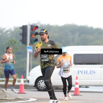 Runner Photo 6444476