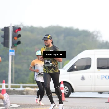 Runner Photo 6444477