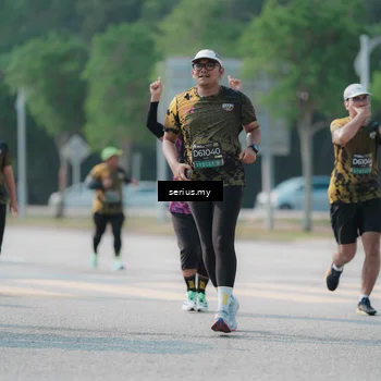 Runner Photo 6444516